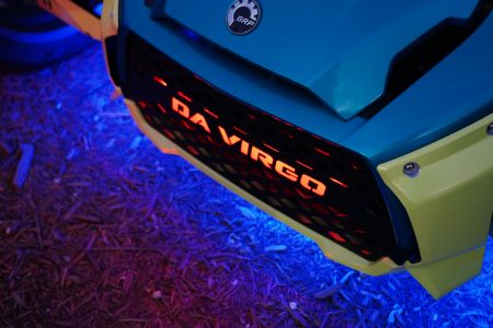 Randy-Wydra_Ryker-Color Grille.jpg